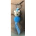 GEHAAKTE BEER hanger in TURQUOISE BLAUW